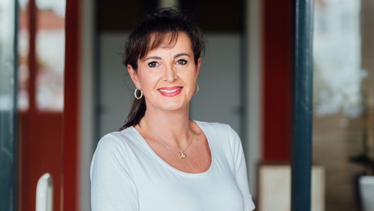 Zahnärztin Dr. Andrea Meister in Straubing